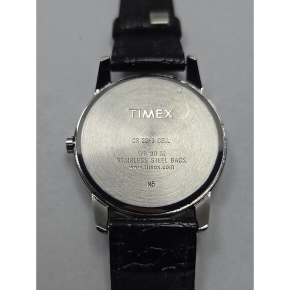 Timex Easy Reader Indiglo Silver Tone 35mm Quartz Watch Black New Battery WR 30M - Picture 12 of 13